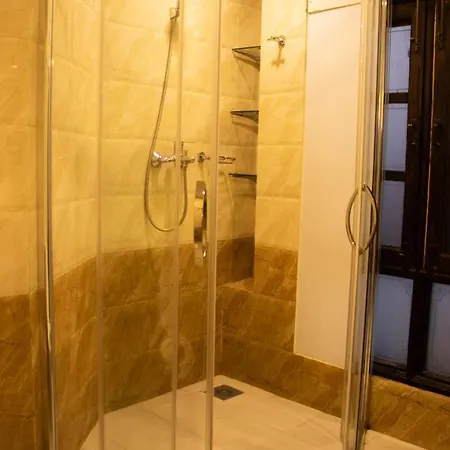 Classic Serviced Apartments Jawlakhel Exterior photo