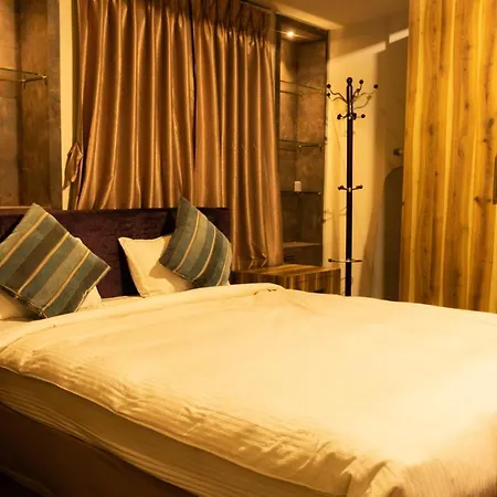 Classic Serviced Apartments Jawlakhel Exterior photo