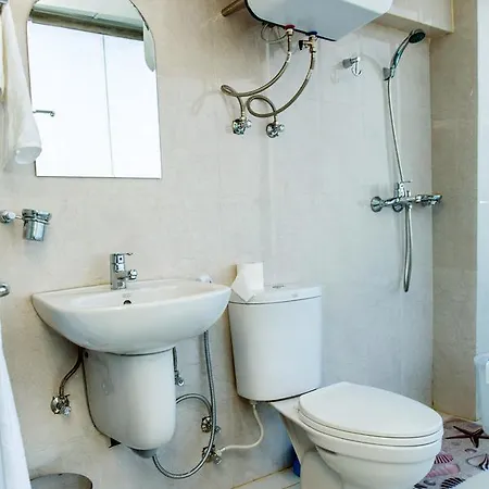 Classic Serviced Apartments Jawlakhel Exterior photo