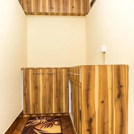 Classic Serviced Apartments Jawlakhel Exterior photo